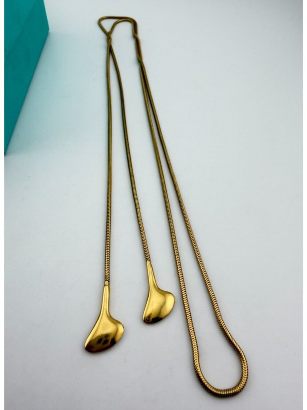 Tiffany & Co. 18k Ginkgo Leaf Tie Necklace Omega Chain 35in 21g Vintage Gold